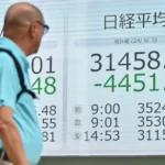Japan Stocks Plunge, Leading Global Market Sell-Off