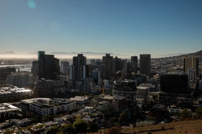 South Africa’s 10-Year Bond Yield Falls Toward a Decade Low: What It Signals for the 2026 Budget, Inflation Path, and Investor Confidence